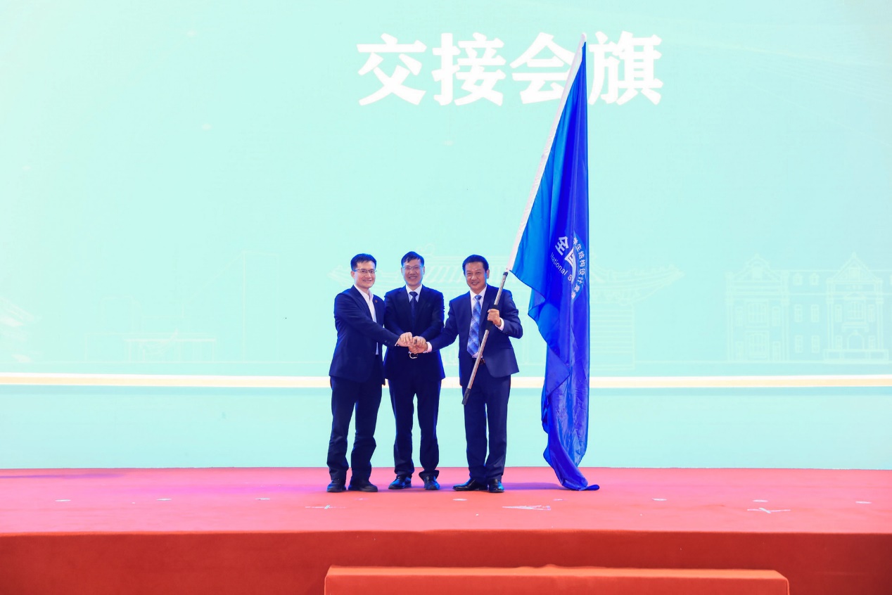 世博娱乐