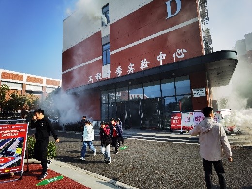 世博娱乐